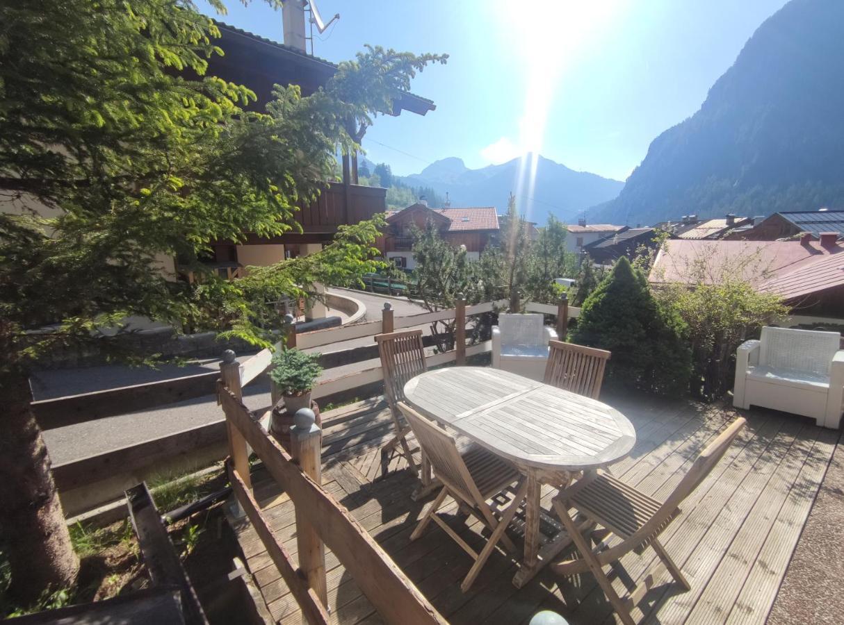 La Tana Dell'Orso Apartment Campitello di Fassa Ngoại thất bức ảnh