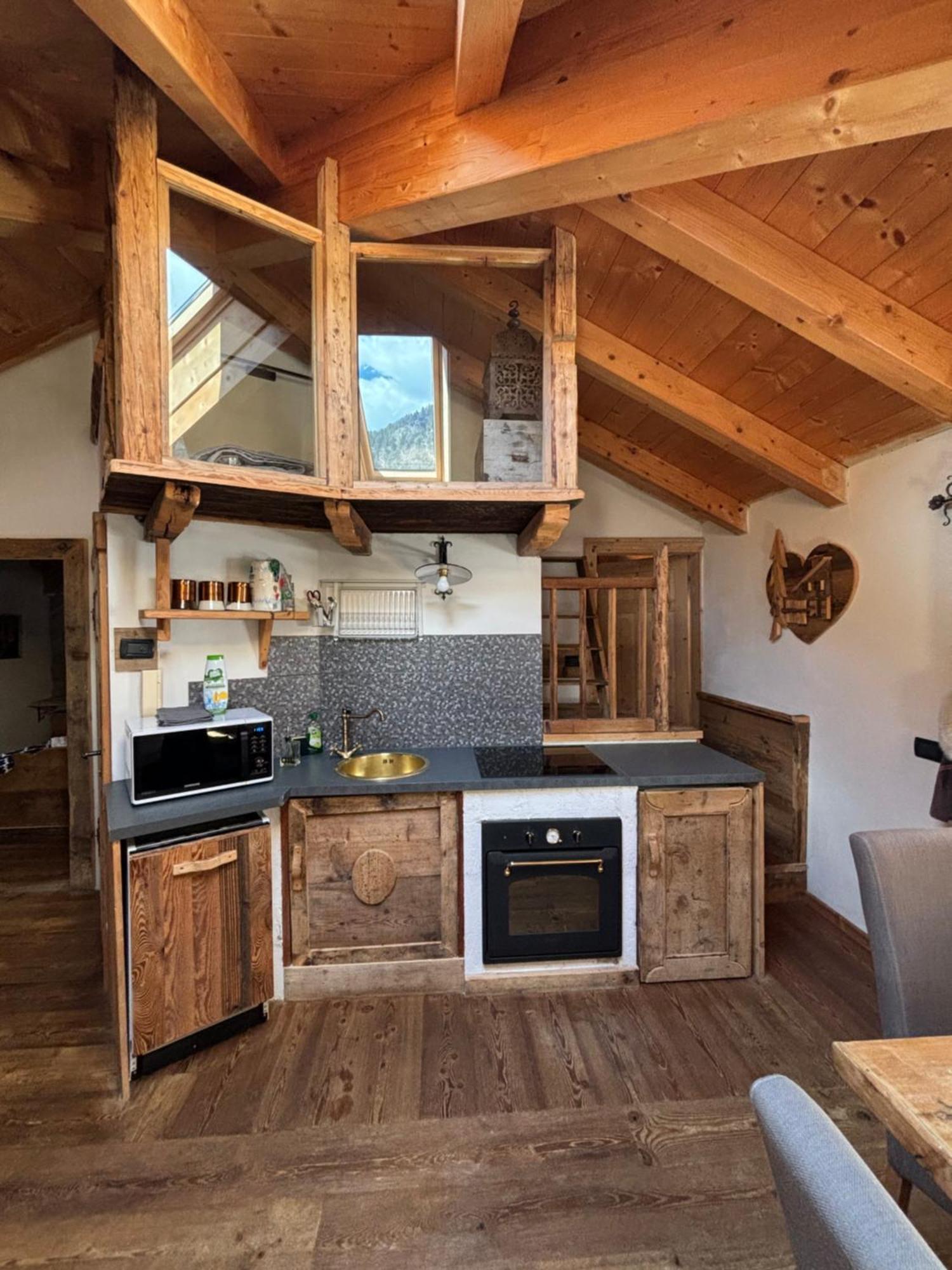 La Tana Dell'Orso Apartment Campitello di Fassa Ngoại thất bức ảnh