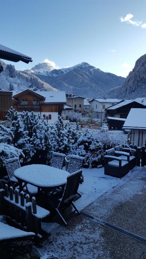 La Tana Dell'Orso Apartment Campitello di Fassa Ngoại thất bức ảnh